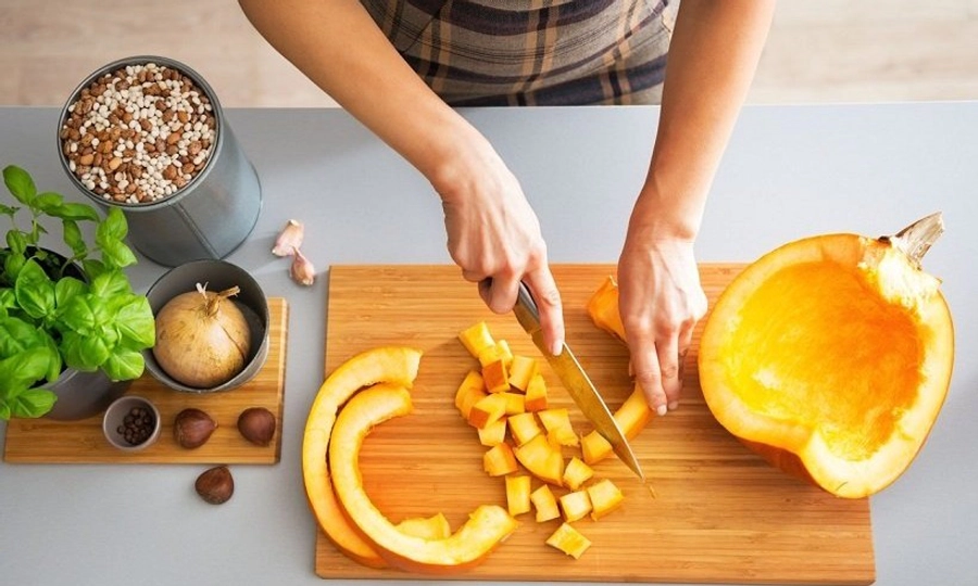 17 ماده‌ی غذایی برای پیشگیری از کم‌آبی بدن